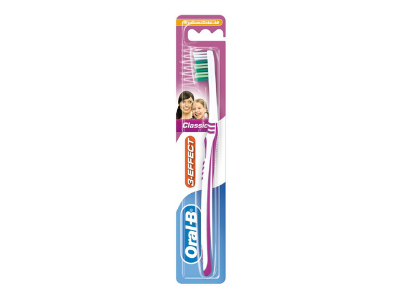 Oral B Toothbrush Classic Medium