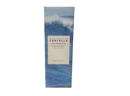Skin1004 Madagascar Centella Light Cleansing Oil 200 ml
